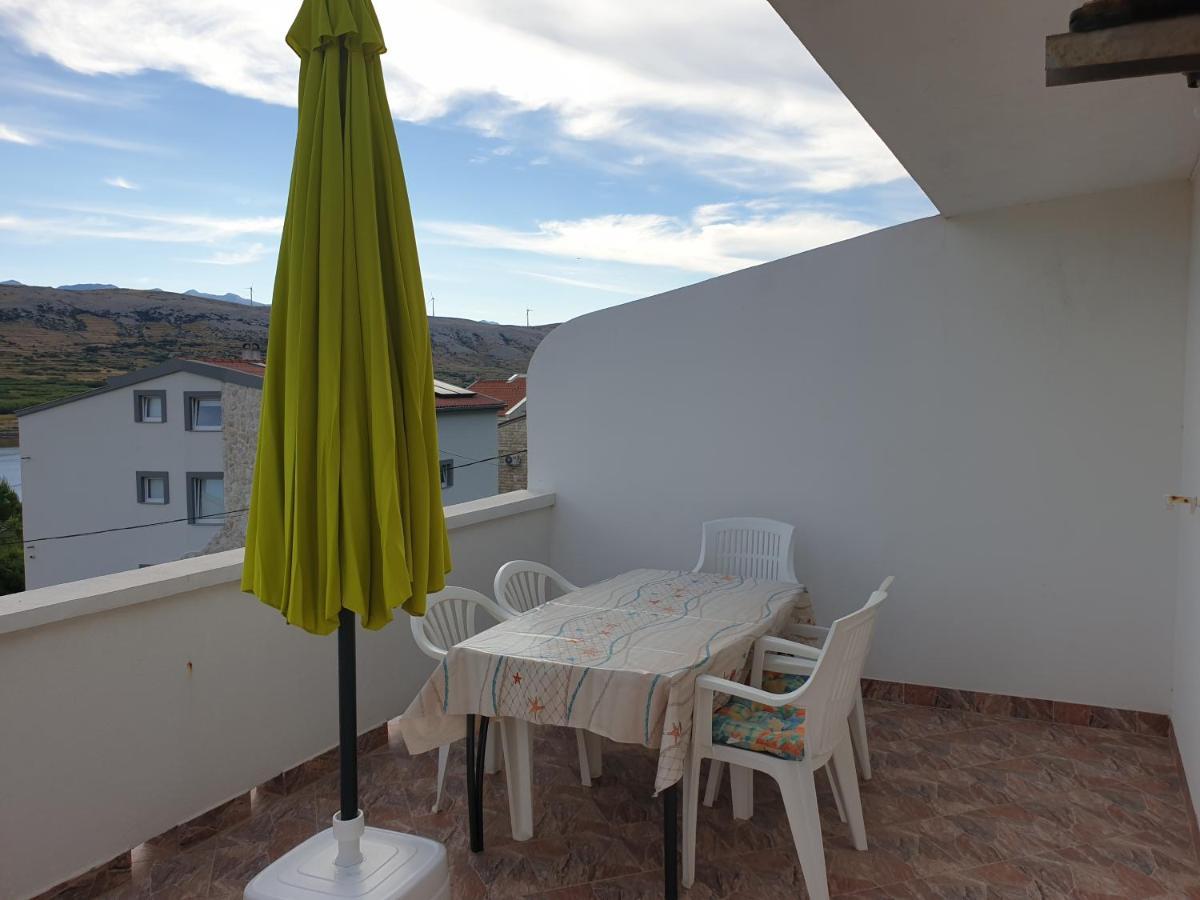 Apartmani Volaric Pag Pag Town Exterior foto
